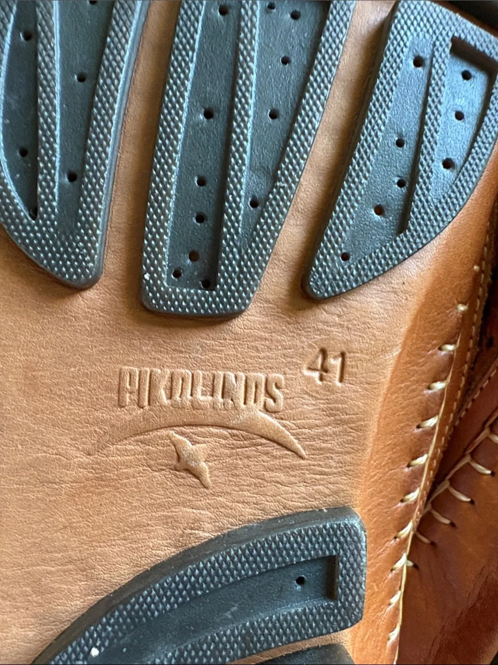 PIKOLINOS like new